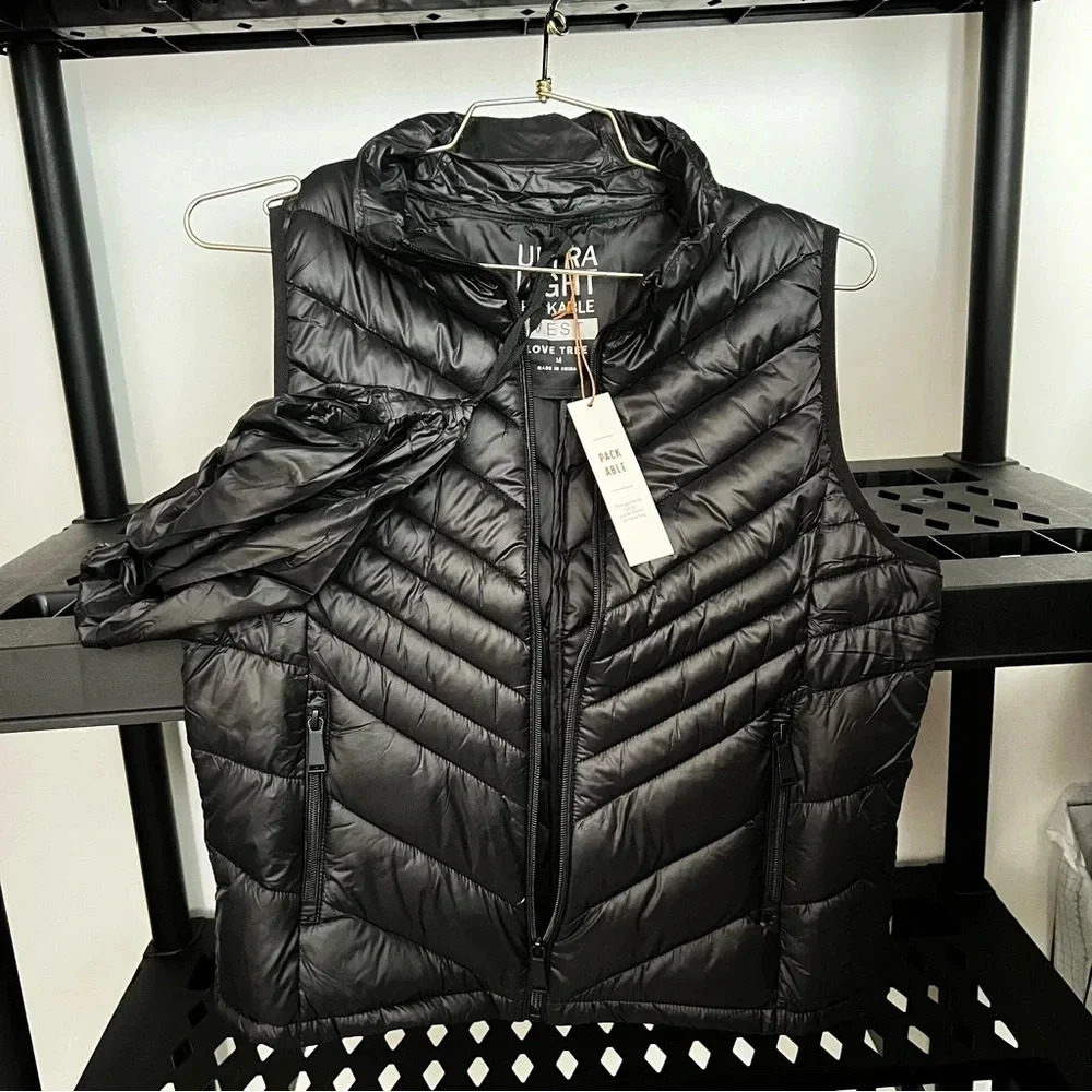 Packable Puffer Vest Lightweight Side Pockets Front Zip Closure Black Quilted